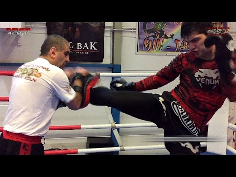 Umarjon Davlatov Pad Work with Sifu Nihat Atamtürk