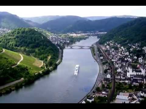 Moselsteig - St. Castorblick bei Treis-Karden