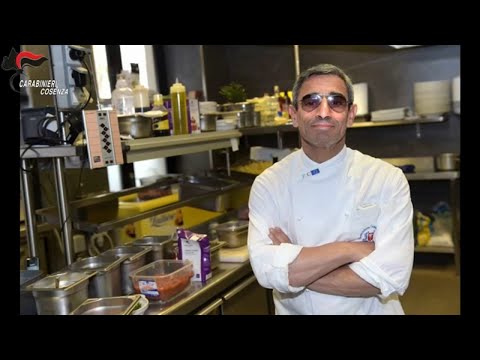 Italian mafia boss found working as pizza chef in France
