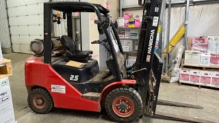 Download lagu How to operate a forklift mp3