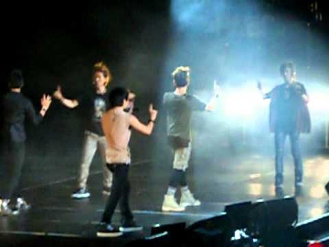 100904 [샤이니] Lucifer at SM TOWN LA