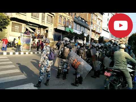 Political  ralley in kathmandu darbar marga Sugar cane farmer vs police  fight