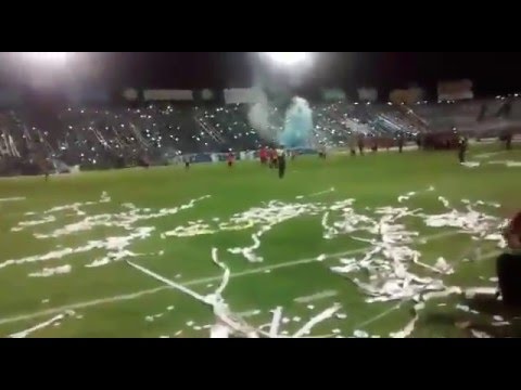 "Recibimiento Atletico Tucumán vs Los Andes 8/11/2015" Barra: La Inimitable &bull; Club: Atlético Tucumán
