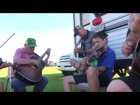 2017-06-18 Jam with Leah Bowen, Miles, Teo, & Niko Quale - I Dont Love Nobody - Weiser 2017