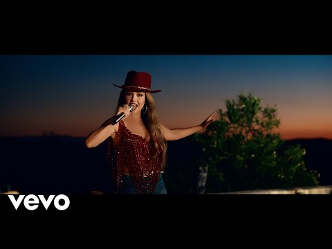 Videoclip de Para Qué Celarme — Thalia