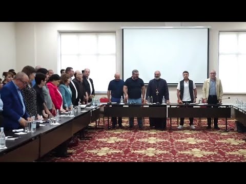 #Ուղիղ. Բագրատ սրբազանը հանդիպում է տնտեսագետների հետ