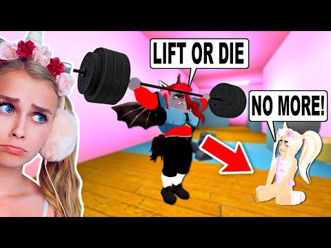 ESCAPE The GYM OBBY With MOODY! (Roblox)