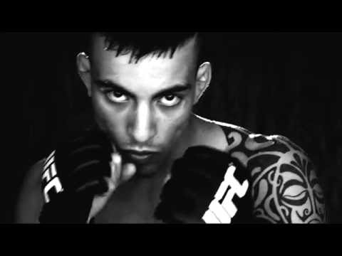 Top 10 Bantamweights Collide At UFC On Fox 25