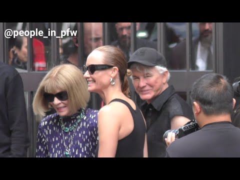 Anna Wintour, Baz Luhrmann & Amber Valletta - Balenciaga Haute Couture FW 23/24 show Paris - 5.07.23