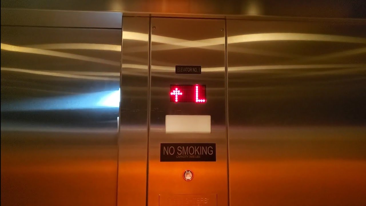 MEI Hydraulic Elevator @ West Tower - St. Paul College - St. Paul, MN
