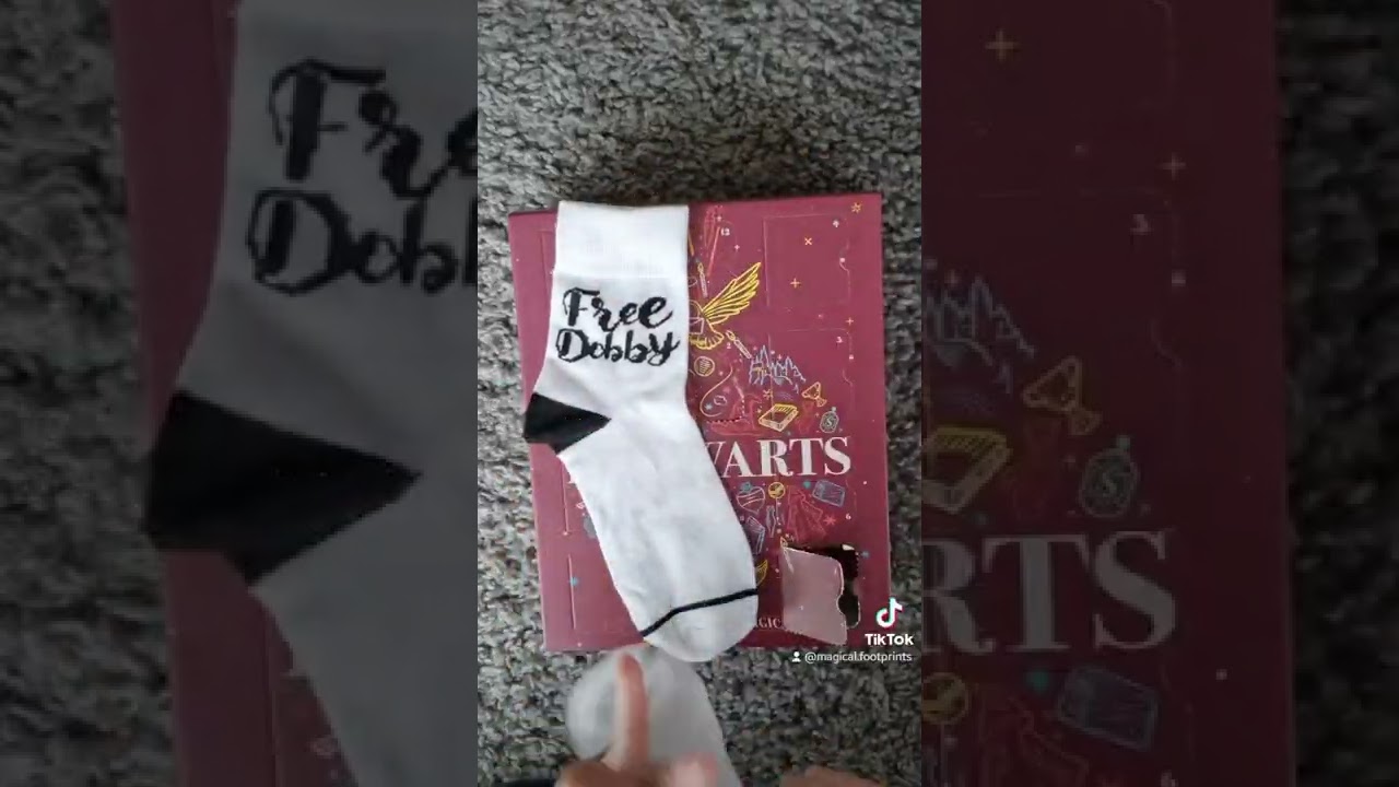 DAY 2 HARRY POTTER SOCKS ADVENT CALENDAR 🧦⚡️🎄 #shorts