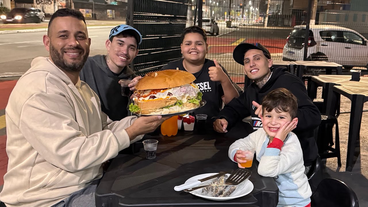 COMEMOS O MAIOR LANCHE DA PRAIA GRANDE POR 155,00R$