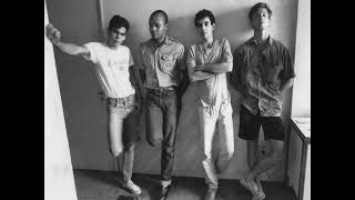 Legião Urbana - Perdidos No Espaço (Ao Vivo)