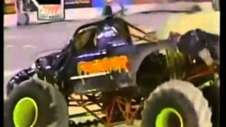 Xiu Xiu - I Luv the Valley, OH! (Monster Truck Video)