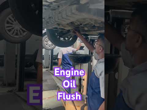Engine oil flush