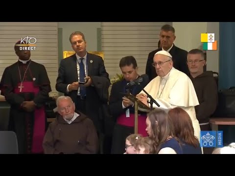 Visite du centre d’accueil des familles sans-abri
