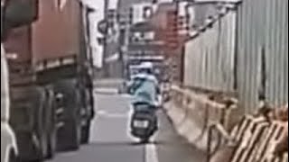 遠離大車：大車過來你要閃