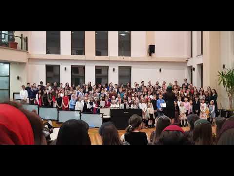 BISERICA MARANATA RADAUTI Corul de copii si tineri Ce minunat e Dumnezeu