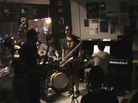 BOSS TENORS live at SWEETS - This I Dig of You