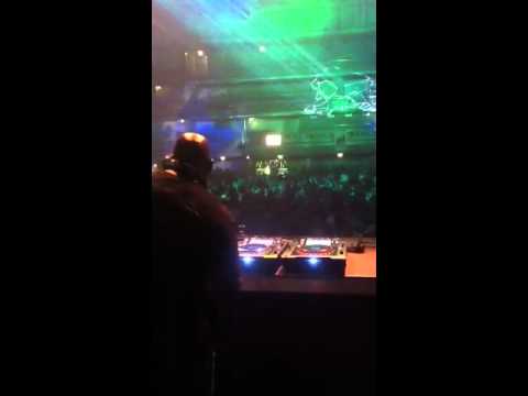 Carl Cox plays Zomba
