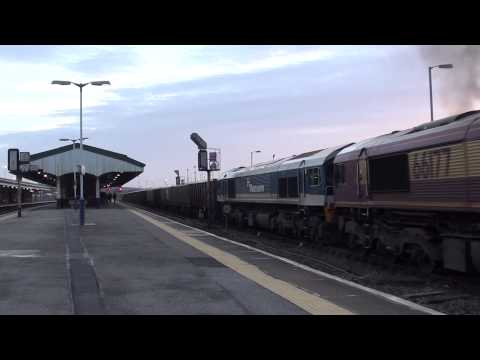 EWS 66177 & Mendip Rail Class 59, Doubleheaded, leave Westbury Station 05.03.14