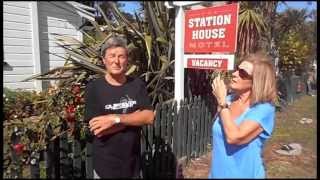 preview picture of video 'Murray's testimonial for The Station House Motel, Collingwood, New Zealand'