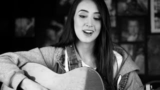 Mariana Nolasco "Ninguém Explica Deus" Preto no Branco (Cover)