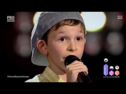 The Voice Kids Romania 2017 - Oliver Lepadatu (Fly Me To The Moon)