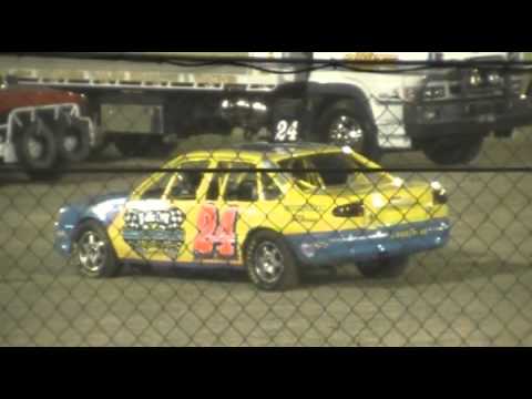 Modified Productions - Rockhampton Speedway - November 12 2011