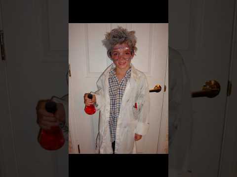 Mad Scientist Halloween Costume Idea #costumes Easy Costumes