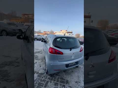 фото mitsubishi colt vi (z20/z30) 0