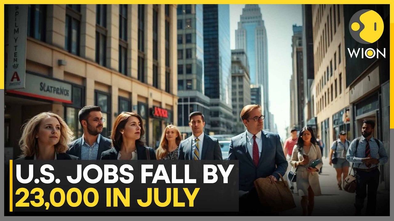 US Jobs Fall Unexpectedly, Complicating Fed’s Next Rate Decision