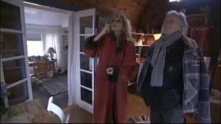 Carly Simon gives Klaus Voormann a tour of The Black Honeymoon Cottage