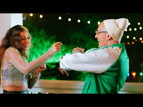 LYAN - Si Me Invitan (Video Oficial)