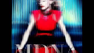 Bài hát Turn Up The Radio - Nghệ sĩ trình bày Madonna