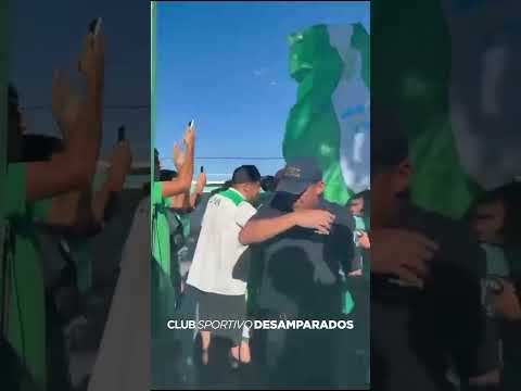 "Al verde lo hace grande su gente " Barra: La Guardia Puyutana &bull; Club: Sportivo Desamparados &bull; País: Argentina