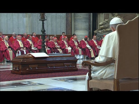 Exéquias do cardeal Tauran