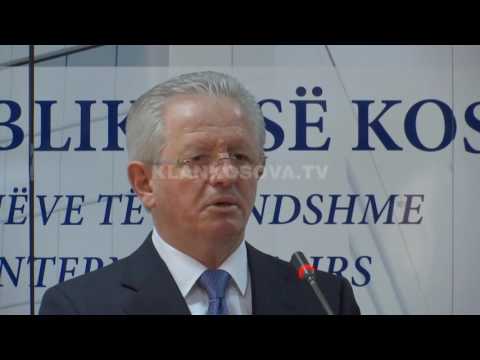 Skender Hyseni lavdëron punën e Policisë - 27.12.2016 - Klan Kosova