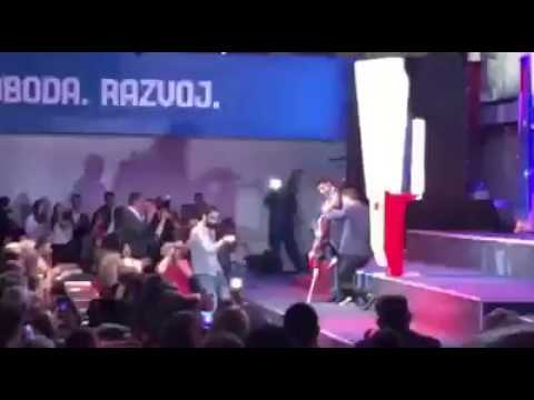 Antena M - Dritan Abazović svira violončelo