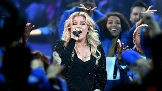 Kelly Clarkson Billboard Music Award 2019 FULL Opening Skit &amp; Medley