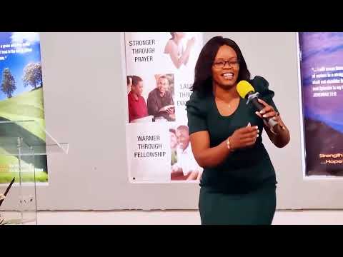 Jane Muthoni - Geria Ringi live performance at UK PCEA St. Matthews Church Stratford, London - UK