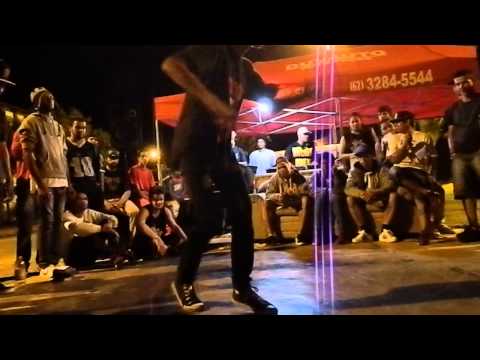 True Floor 2013 - Top 32 - Soneka ( E.O.S ) vs Unix ( Altos Beats )