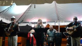 musica de cuerdas a71 - Medley: Quizás, quizás quizás-Piel Canela.