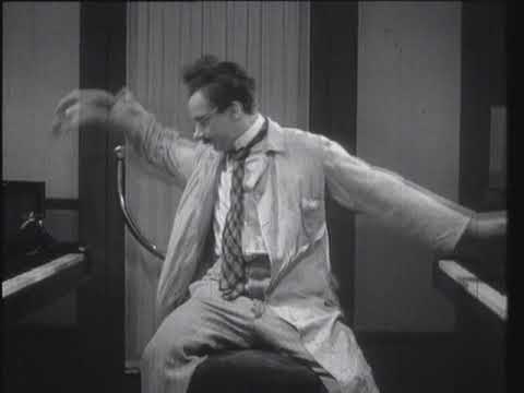 Victor Borge playing eight pianos in his first film (1937)