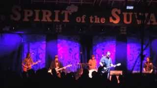 DSCN0415 Jason Isbell at 2014 Suwannee Springfest -- Dress Blues