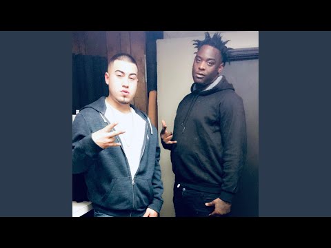 Chapo Livin' (feat. Maine Musik & Dez Da Ghost)