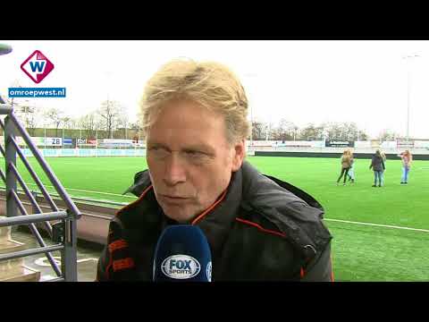 Katwijk-trainer Jack van den Berg na de winst op Hardenberg