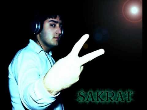 SaKraT ft AySBerQ   Insan sevdiyi gun yaşamağa başlayır!