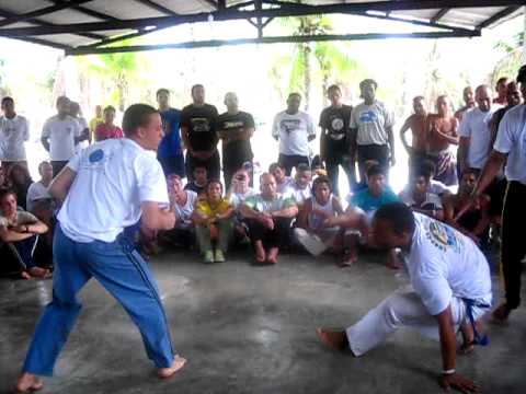 Capoerando 2012 Capoeira Cordao de Ouro