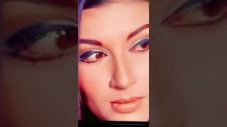Download lagu Julfo ko hata le chehre se #Manoj Kumar and Sharmila Tagore #mohammadrafi mp3
